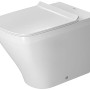 Weißes Duravit DuraStyle Stand-WC mit Tiefspüler und waagerechtem Abgang.