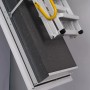 Minka Dachbodentreppe Arctic Fire (120x60 cm) mit weißem Deckel und gelbem Handlauf.