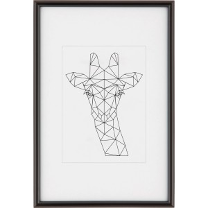 Schwarzer Kunststoff Bilderrahmen (20x30 cm) mit Passepartout und geometrischem Giraffen-Motiv.
