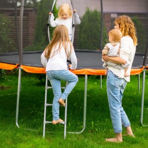 Relaxdays Trampolin Leiter Stahl Silber mit 3 Sprossen 96 cm x 37 cm x 6 cm 2,2 kg