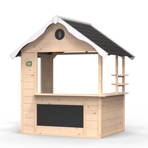 Exit Holzspielhaus Hika mit Theke und Kreidetafel für Rollenspiele im Garten.