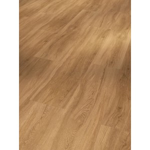 Parador Vinylboden Basic 30 Eiche Sierra Natur in warmer Holzoptik.