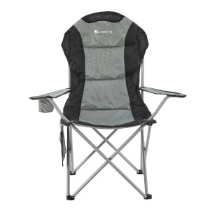 Grauer Juskys Campingstuhl Lido mit Getränkehalter und Tragetasche.
