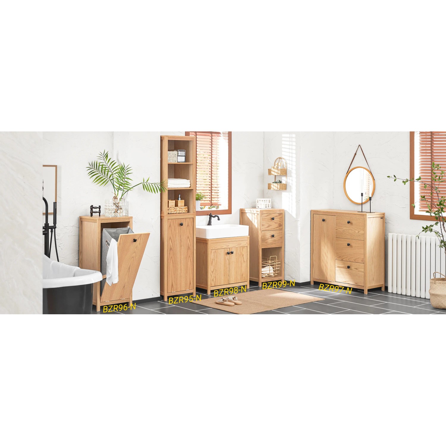 SoBuy Badmöbel-Set in Natur: Hochschrank, Wäscheschrank, Waschbeckenunterschrank und Badkommode aus MDF.