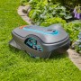 Gardena smart Sileno life Mähroboter Set für Rasenflächen bis 750 m² im Garten.