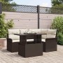 5-teiliges Gartenmöbel-Set aus braunem Rattan mit Tisch und beigen Kissen für 4 Personen.