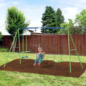 Outsunny Schaukelgestell mit Kinderschaukel, Wippe und Schaukelgerüst im Garten.