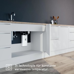 Stiebel Eltron Kompaktdurchlauferhitzer DCE unter Spüle in weißer Küche.