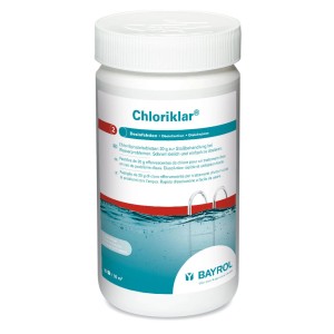 Bayrol Chloriklar Tabs 1 kg zur Pool Desinfektion. Chlortabletten zur Wasserpflege im Eimer.