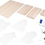 Nistkasten Bausatz Self-Made: Holzbauteile, Farben, Pinsel und Schablonen für Kinder zum Basteln.