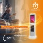Weißer TroniTechnik Turmheizer mit Flammeneffekt und Oszillation im Wohnraum.