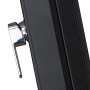 Detailaufnahme: Aluminium-Solardusche Luxe, Armatur mit Hebel für Temperaturregelung.