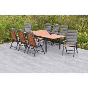Merxx Athos 17-tlg. Gartenmöbel-Set mit Ausziehtisch und 8 Klappsesseln mit grauen Auflagen.