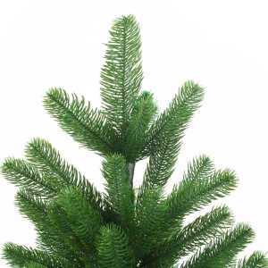 Detailaufnahme: Künstlicher Weihnachtsbaum, 210 cm, grüne, naturgetreue Nadeln.