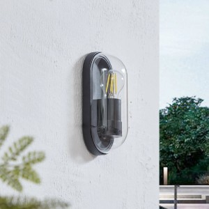 Schwarze Lucande Außenwandleuchte Serine aus Aluminium mit E27 Fassung.