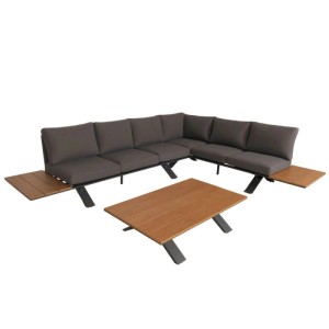 Moderne Garten-Garnitur M62 mit L-förmigem Sofa, dunkelgrauen Polstern, anthrazitfarbenem Gestell und Tischen in Holz-Optik.