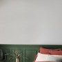Rasch Vliestapete Wallton 127409, Uni Weiß, überstreichbar im Schlafzimmer.