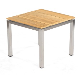 Quadratisches Natur24 Tischgestell aus Edelstahl in Silber für Gartentische.