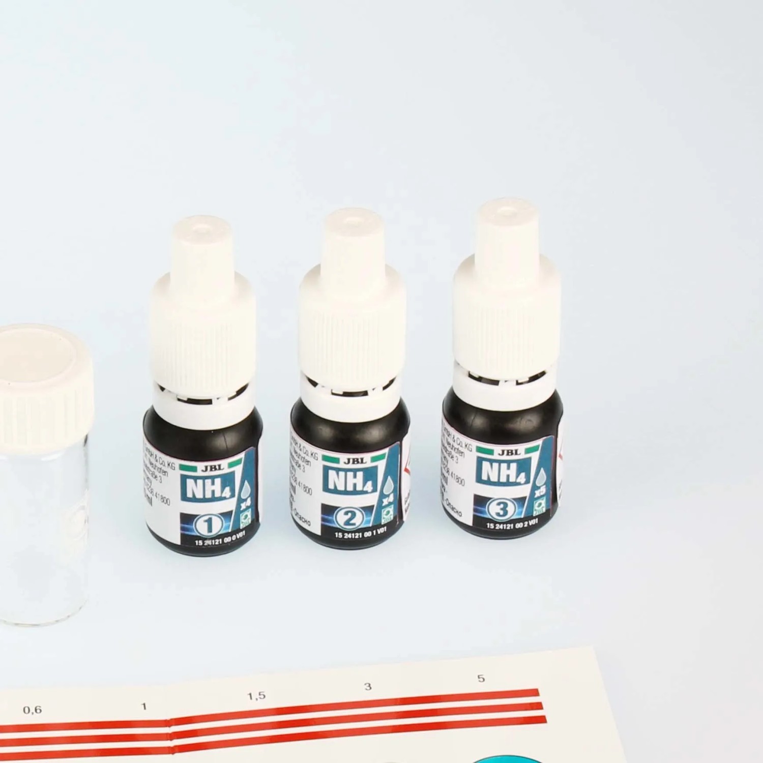 JBL ProAquaTest NH4 Ammonium/Ammoniak Wassertest Set mit Reagenzien, Küvette und Farbskala.