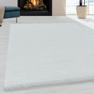 Weißer Ayyildiz Hochflorteppich Fluffy, 80x150 cm. Shaggy Teppich für Wohnräume.