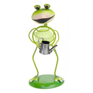 Grüner Deko-Frosch aus Metall mit Leuchtstein und Mini-Giesskanne, 16 cm hoch.