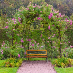 Relaxdays Gartenbank Flechtdesign Gusseisen Holz PVC Braun Zweisitzer 73 cm x 125 cm x 52 cm 14 kg