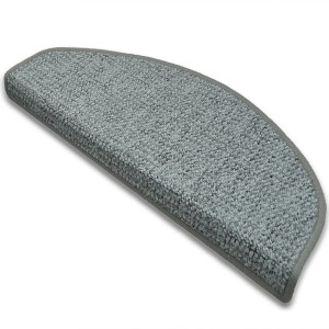 Halbrunde, hellgraue KARAT Stufenmatte Carlton Treppenmatte, 23,5x65 cm. Schutz und Sicherheit für Ihre Treppe.