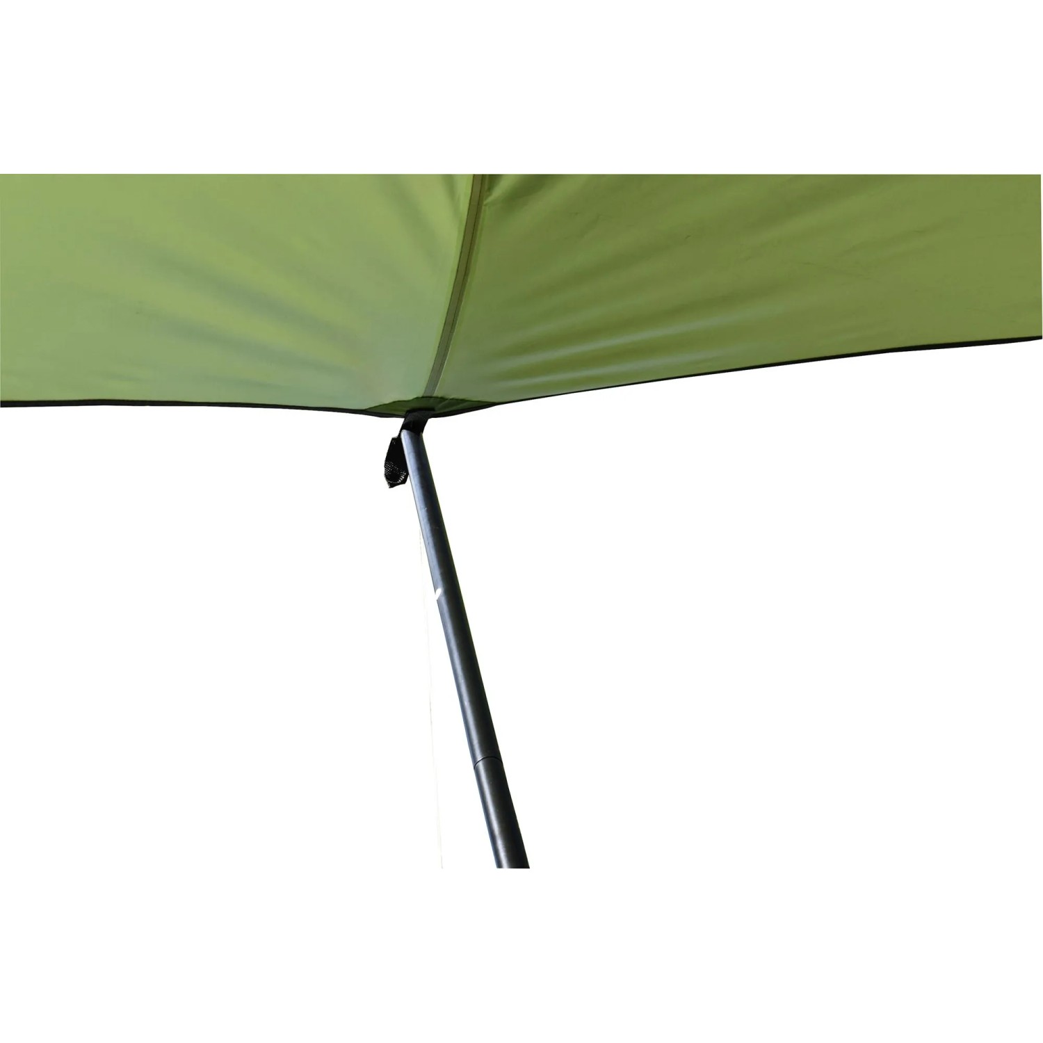 Detailaufnahme der grünen Leco Zeltplane (430x370 cm) mit Stahlgestell.