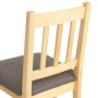 Stuhl des MCW Esszimmer-Sets: Kiefer Massivholz, Landhausstil, graue Polsterung, Holzlehne.