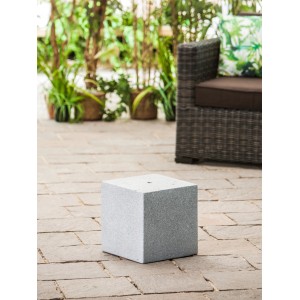Graue Heissner Deko-Säule Cube aus Granit für Gartenbrunnen und Leuchten.