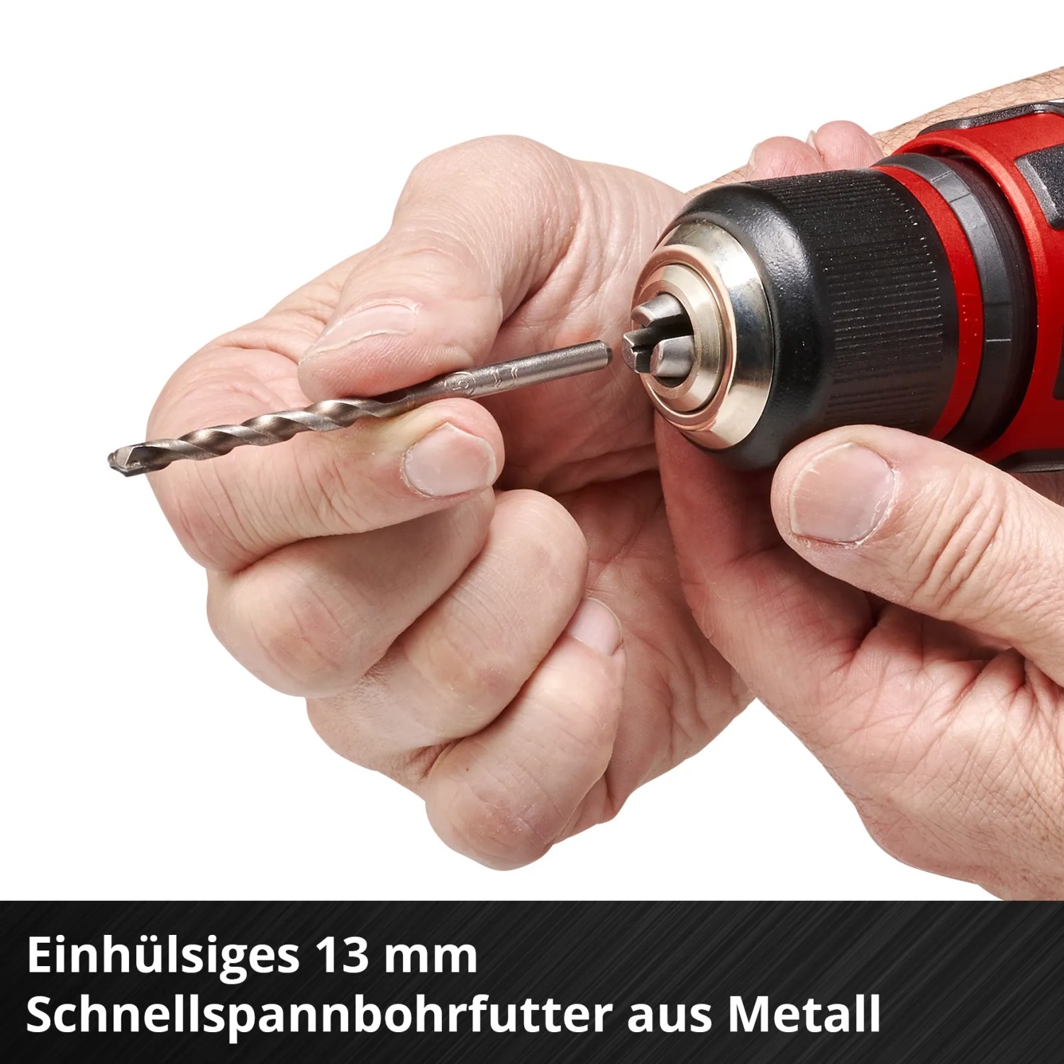 Einhell Akku-Schlagbohrschrauber: Bohrer wird in das Schnellspannbohrfutter eingesetzt.