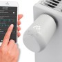 Comet WiFi Heizkörperthermostat am Heizkörper, Steuerung per Smartphone App.