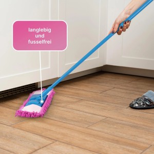 Bestlivings Bodenwischer mit lila Mikrovelour Chenille Bezug im Einsatz.