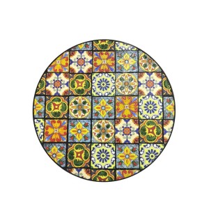Detailansicht Tischplatte des 3-teiligen Mosaik Gartensets mit bunten Keramikfliesen.