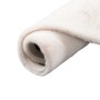 Gerollter, runder, creme-farbener Pergamon Luxus Super Soft Fellteppich (160x160cm).