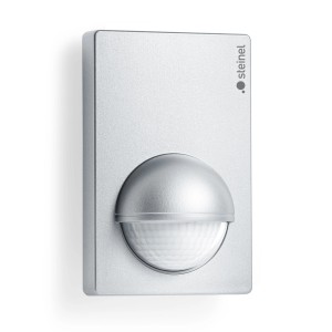Steinel Bewegungsmelder IS 180-2 in Silber, 180° Erfassungswinkel für Außen- und Innenbereiche.