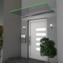 Modernes Echtglasvordach mit LED-Beleuchtung (160x93,5 cm) über einer Haustür.