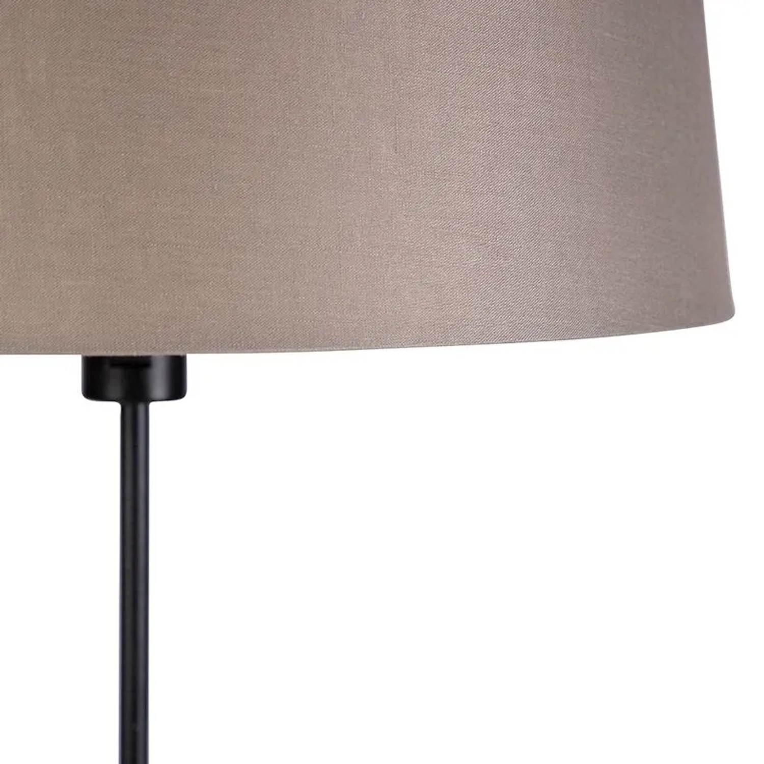 Detailaufnahme der schwarzen Stehlampe QAZQA Parte mit taupefarbenem Leinenschirm.