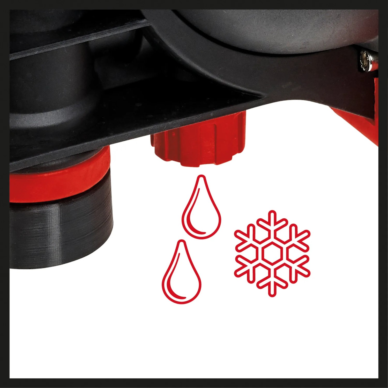 Detailaufnahme: Einhell GE-GP 1246 N FS Gartenpumpe mit Frostschutz-Symbol und Wasserablauf.