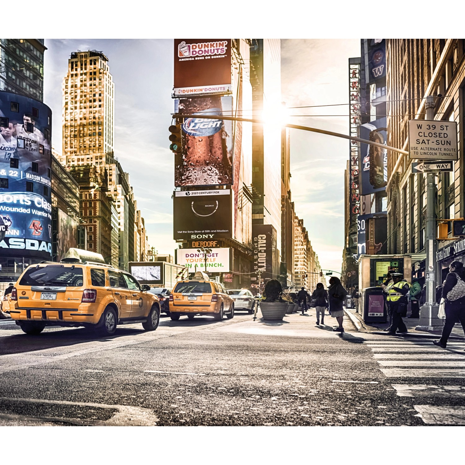 Komar Fototapete Vlies Times Square  300 x 250 cm