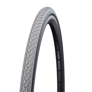Schwalbe Marathon Plus Rollstuhlreifen, grau, mit Profil auf schwarzer Felge. Pannensicher, langlebig, handschonend.