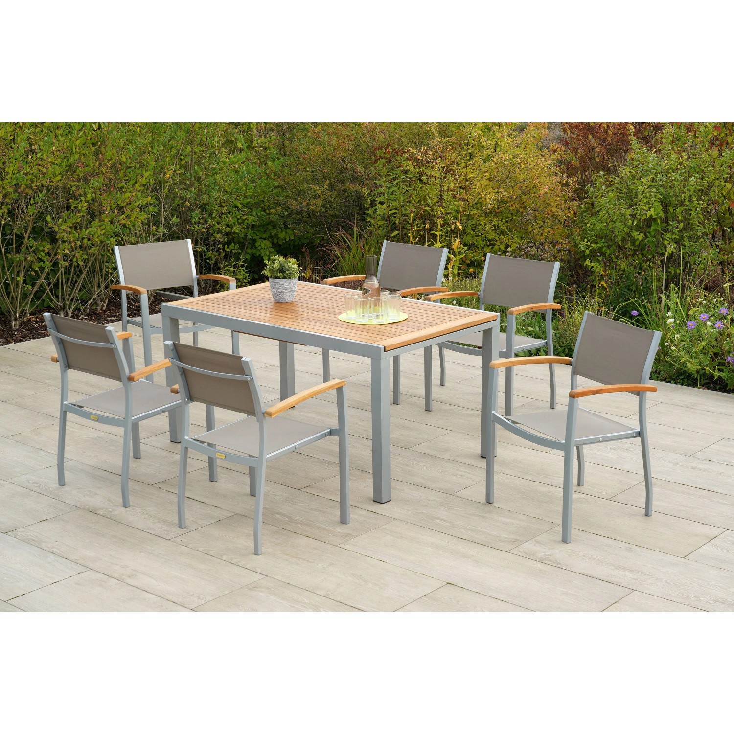 Merxx Naxos Gartenmöbel-Set mit Ausziehtisch und 6 Stapelsesseln aus Aluminium, Akazie und Textil.