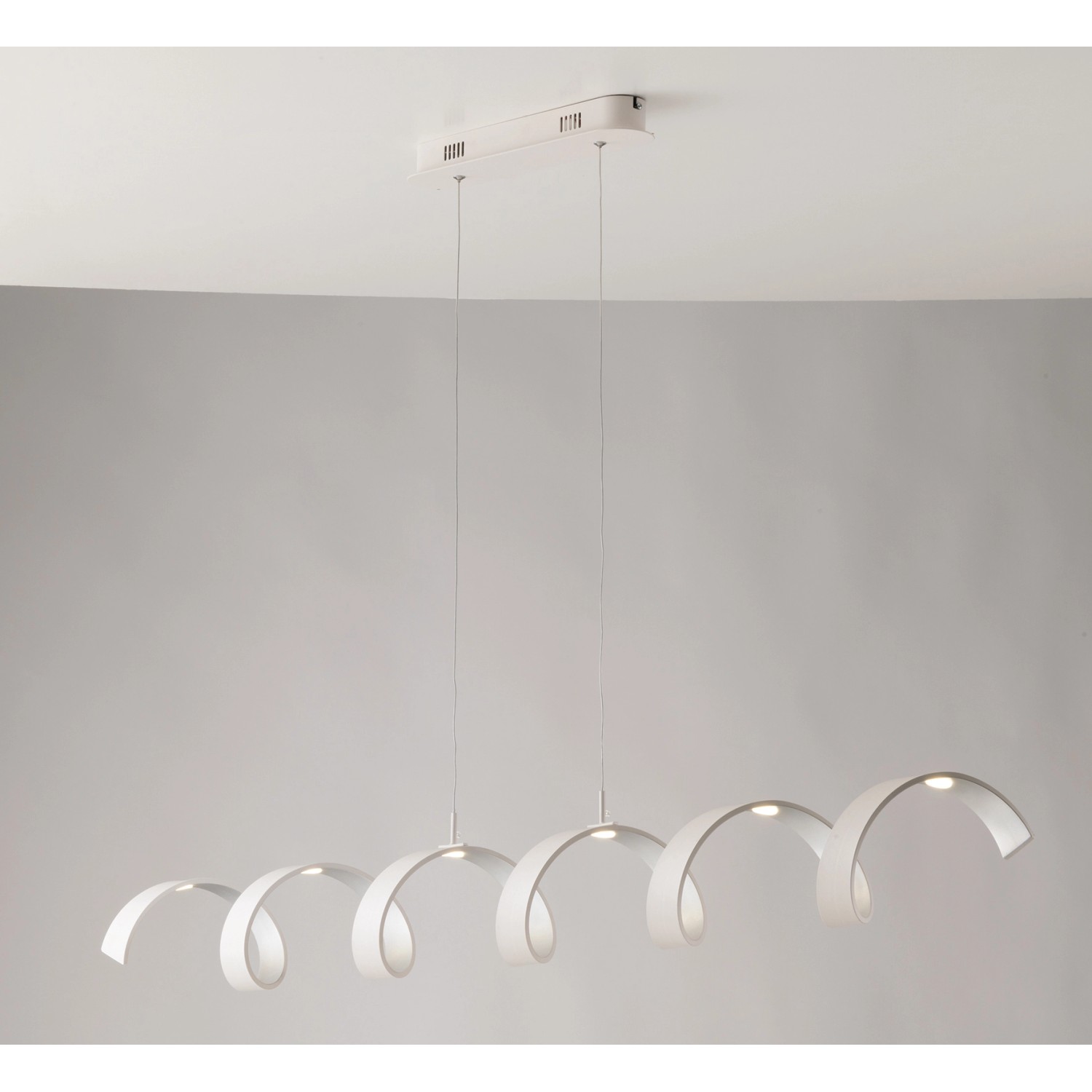Luce Design LED-Pendelleuchte Helix Weiß-Silber 125 x 120 x 13,5 cm