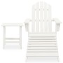 Weißer Adirondack Gartenstuhl mit Fußstütze und Tisch aus Tannenholz.