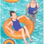 Bestway Schwimmring Frosted, Ø 80cm, orange, mit Kind im Wasser. Ideal für Badespaß und Schwimmübungen.