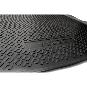 Schwarze Gummi Kofferraumwanne für BMW 3er F31 Touring (2012-2019) mit Rand.