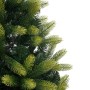 Detailaufnahme: Künstlicher Weihnachtsbaum, 210 cm, hell- und dunkelgrüne Nadeln.