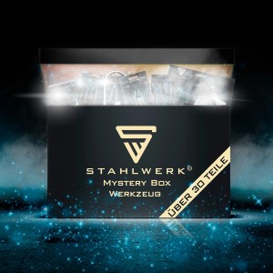 STAHLWERK Mystery Box Werkzeug mit über 30 Teilen, geöffnet.