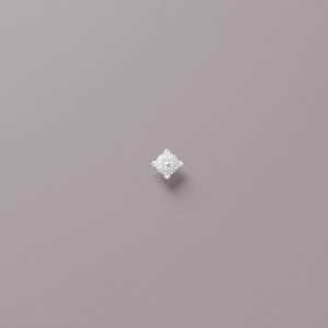 Weiße NOEL & MARQUET Rosette R13 ARSTYL, Zierelement für Paneele, 9,5x9,5x1,8 cm.