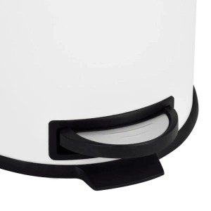 Weißer Svita T30 Treteimer, 30 Liter, mit schwarzem Pedal und rutschfester Basis. Ideal für Küche, Bad, Büro.